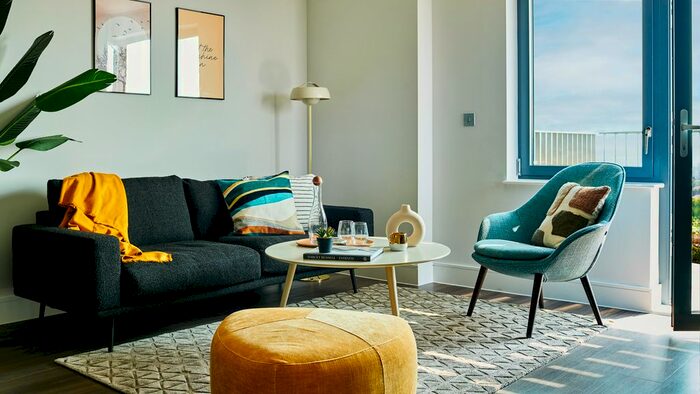 3 Bedroom Flat To Rent In Merrick Road, Southall, Middlesex, UB2