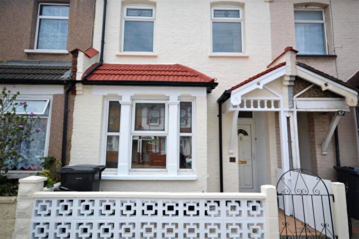 2 Bedroom Terraced House To Rent In Cecil Road Croydon, Croydon, CR0