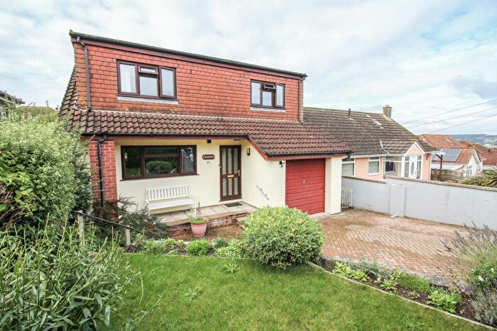 3 Bedroom House For Sale In Hillside West, Hutton, BS24