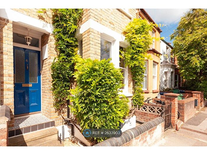5 Bedroom Terraced House To Rent In Temple Street, Oxford, OX4