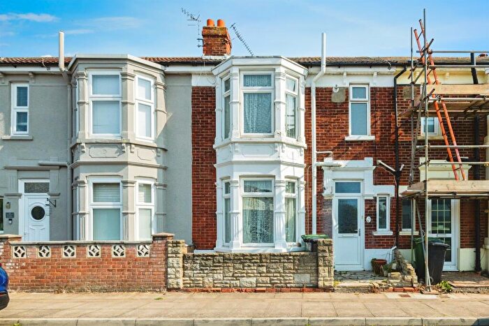 3 Bedroom Terraced House For Sale In Cobden Avenue, Portsmouth, PO3
