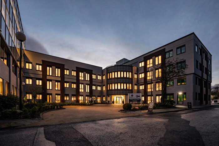 2 Bedroom Apartment To Rent In Streetsbrook Road, Solihull, B91