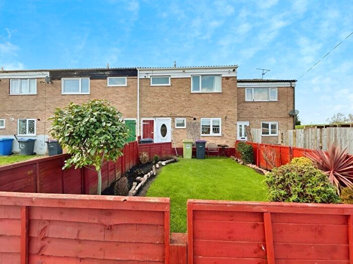 3 Bedroom Terraced House For Sale In Saracen Close, Gainsborough, Lincolnshire, DN21