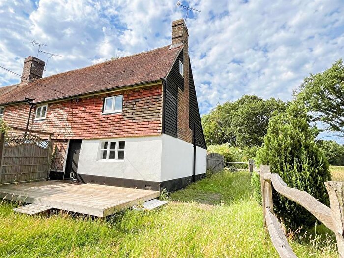 4 Bedroom End Of Terrace House To Rent In Workhouse Lane, Westfield, TN35