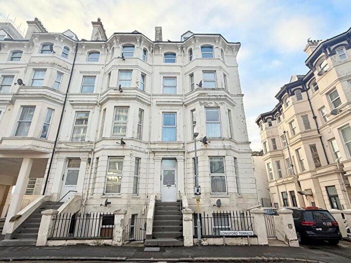 2 Bedroom Flat To Rent In Longford Terrace, Folkestone, CT20