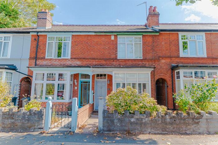 2 Bedroom Terraced House For Sale In Beechwood Road, Kings Heath, Birmingham, B14