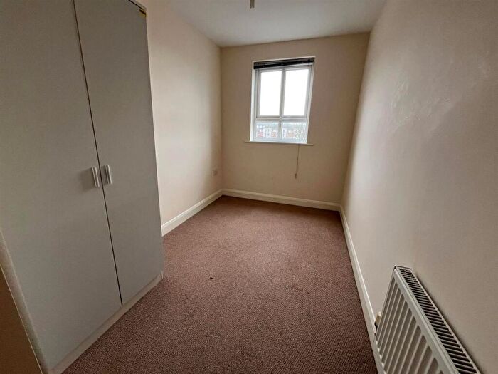 2 Bedroom Apartment To Rent In Russell Court, Craggs Row, PR1