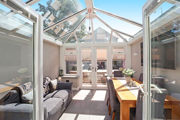 2 Bedroom End Of Terrace House For Sale In East Kilngate Place, Edinburgh, EH17