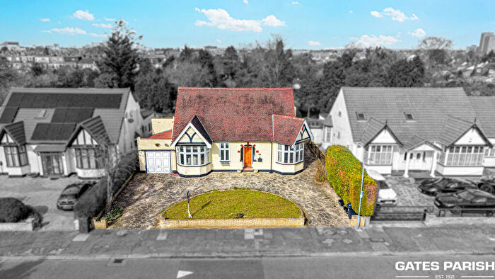 4 Bedroom Detached Bungalow For Sale In Egerton Gardens, Ilford, **Bungalow Estate**, IG3