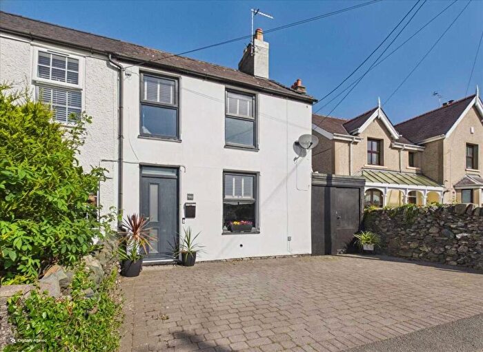 2 Bedroom Semi-Detached House For Sale In Trefin, Ffordd Penmynydd, Llanfairpwll, LL61