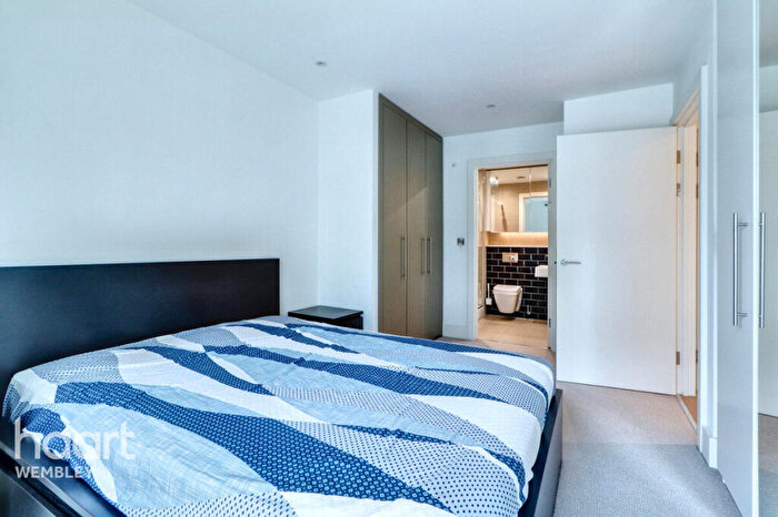 2 Bedroom Apartment For Sale In Wembley Park, HA9