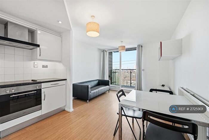 2 Bedroom Flat To Rent In The Oxygen, London, E16