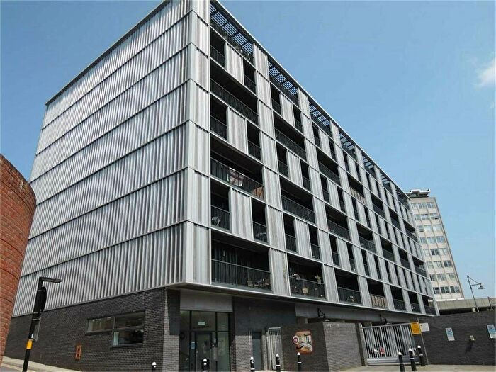 Studio To Rent In The Hub, Clive Passage, Birmingham, B4