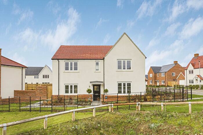 4 Bedroom Detached House For Sale In Bardfield Road Finchingfield, CM7