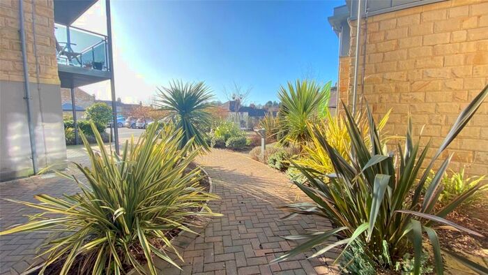 1 Bedroom Flat For Sale In Williamson Court, Greaves Road, Lancaster, LA1