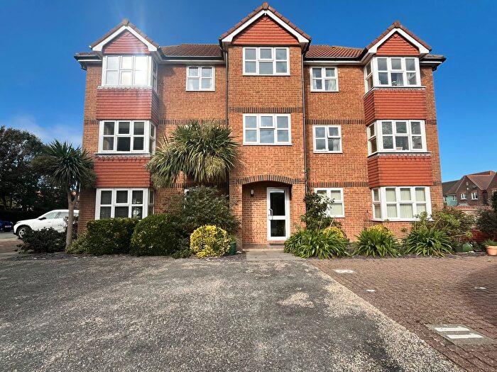 1 Bedroom Flat To Rent In Hudson Close, Sovereign Harbour, Eastbourne, BN23