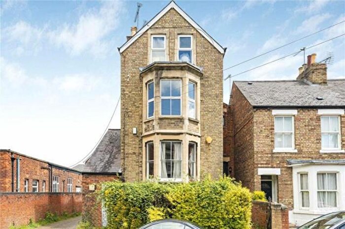 4 Bedroom Apartment For Sale In Hurst Street, Oxford, OX4