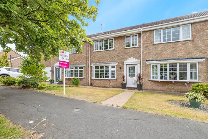 3 Bedroom Terraced House For Sale In Ravensmoor Close, North Hykeham, Lincoln, LN6