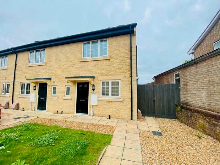 3 Bedroom End Of Terrace House To Rent In Cloven Ends, Langtoft, Peterborough, PE6