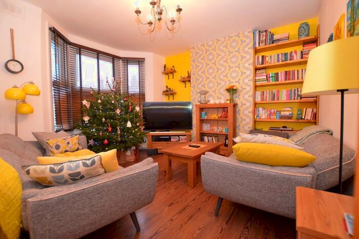 1 Bedroom Flat To Rent In Havelock Road, Harrow HA3