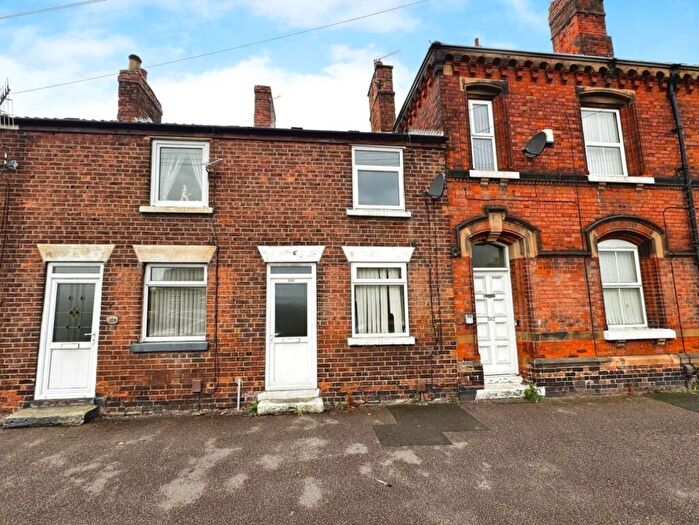 2 Bedroom Terraced House For Sale In Sheffield Road, Whittington Moor, Chesterfield, S41