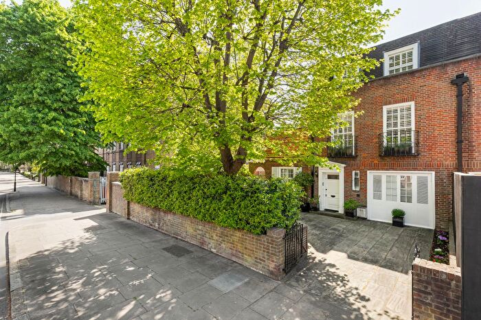 6 Bedroom Semi Detached House For Sale In Townshend Road, St John's Wood, NW8