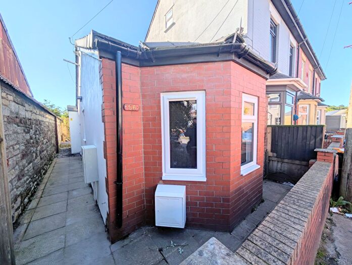 1 Bedroom Flat To Rent In Adelaide Street, Newport, NP20