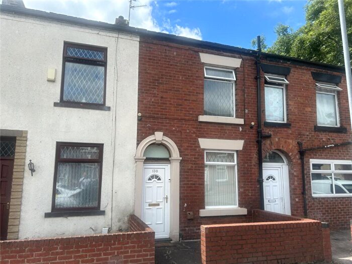 2 Bedroom Terraced House For Sale In Roundthorn Road, Roundthorn, Oldham, OL4