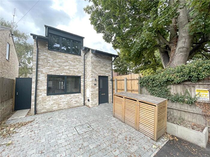 2 Bedroom Detached House To Rent In North Street, Cambridge, CB4