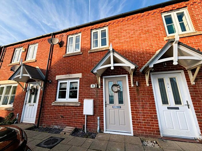 3 Bedroom Detached House For Sale In Spring Gardens, Wessington, DE55