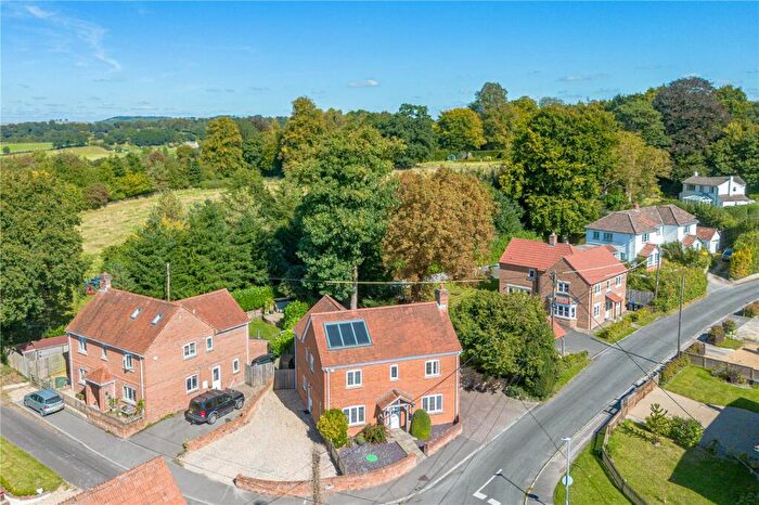 4 Bedroom Detached House For Sale In Blackberry Lane, Potterne, Devizes, Wiltshire, SN10