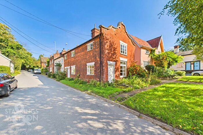 3 Bedroom End Of Terrace House For Sale In Low Street, Hoxne, Eye, IP21