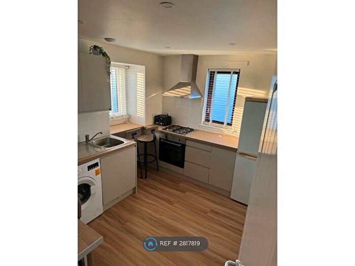 3 Bedroom Flat To Rent In Cockenzie, Prestonpans, EH32
