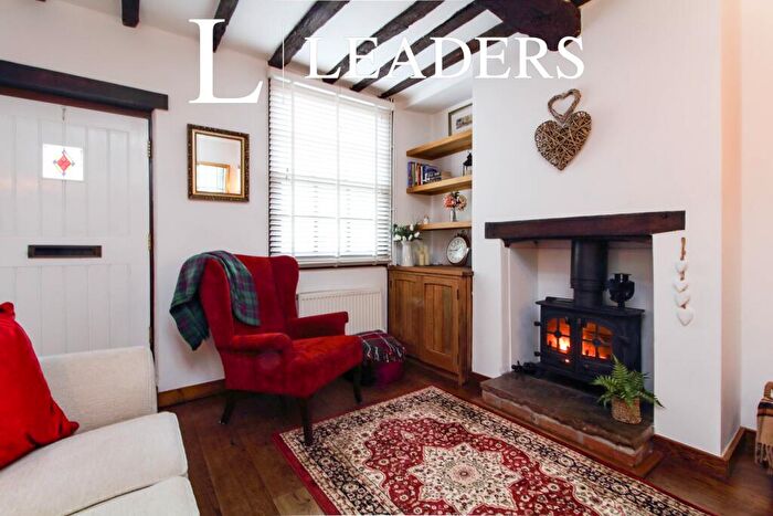 2 Bedroom Cottage To Rent In Stratford Road, B49