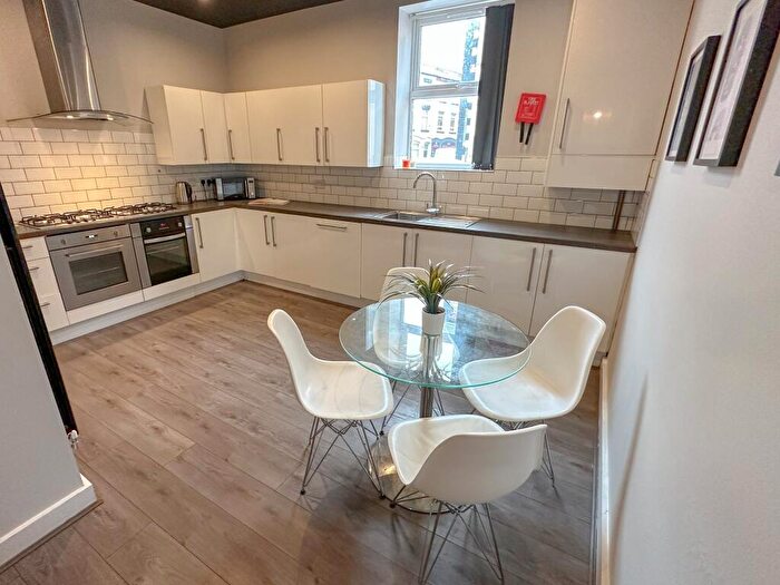 9 Bedroom Terraced House To Rent In Holt Road, L7