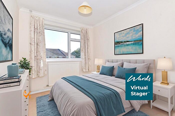 2 Bedroom Semi-Detached Bungalow For Sale In Kingsgate Close, Maidstone, Kent, ME16