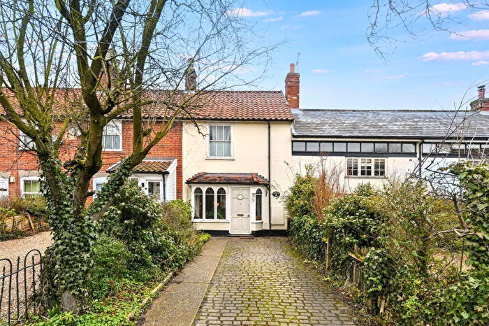 2 Bedroom Cottage To Rent In Old Bakery Row, Debenham, IP14