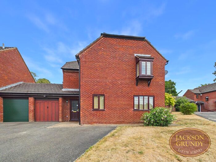 4 Bedroom Detached House For Sale In Duston Wildes, Duston, NN5