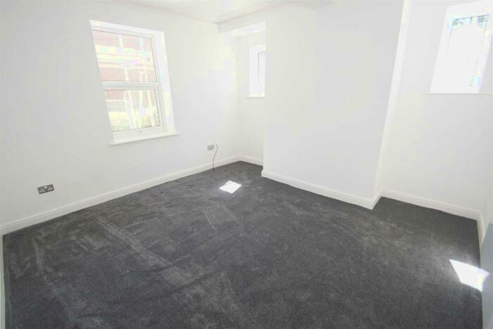 2 Bedroom Apartment To Rent In Ivy House, Church Lane Chapel Allerton, Leeds, LS7