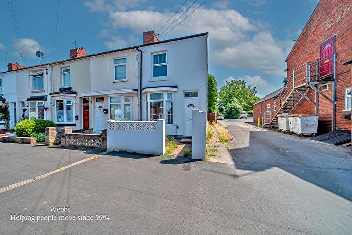 3 Bedroom End Of Terrace House For Sale In Station Road, Aldridge, Walsall, WS9