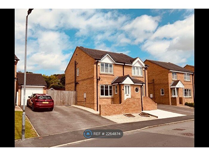 2 Bedroom Semi-Detached House To Rent In Larkspur Way, Wakefield, WF2