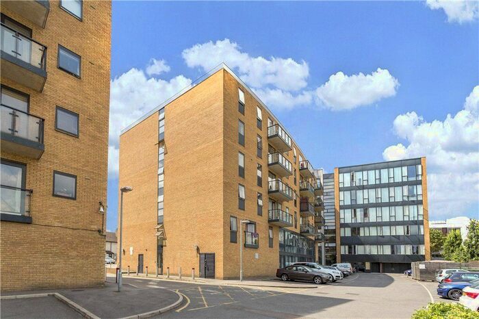 1 Bedroom Property To Rent In Durnsford Road, London, SW19