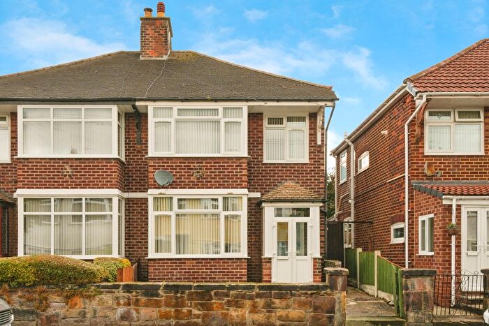 3 Bedroom Semi-Detached House For Sale In Everest Road, Higher Tranmere, CH42