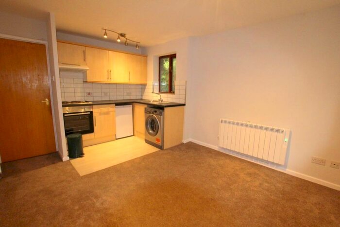 1 Bedroom Flat To Rent In Millbrook Street, Cheltenham, GL50
