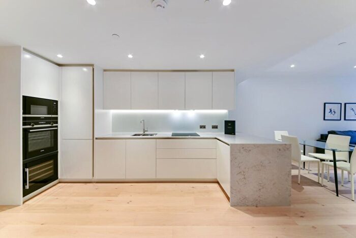 1 Bedroom Apartment To Rent In Hampton Tower, South Quay Plaza, London, E14