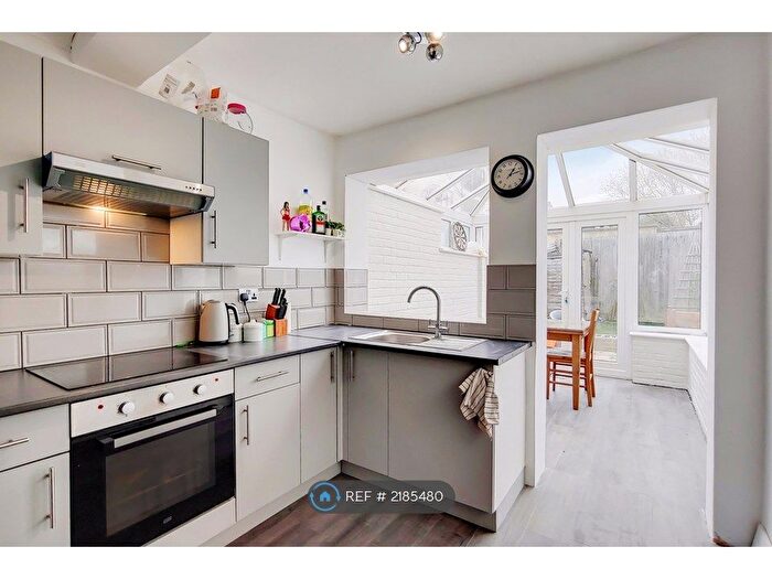 2 Bedroom End Of Terrace House To Rent In Shirley Road, Sidcup, DA15