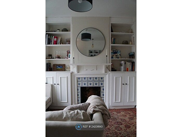 2 Bedroom Terraced House To Rent In Derinton Road, London, SW17