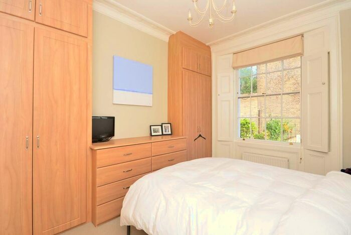 1 Bedroom Flat To Rent In Richmond Avenue, Barnsbury, London, N1