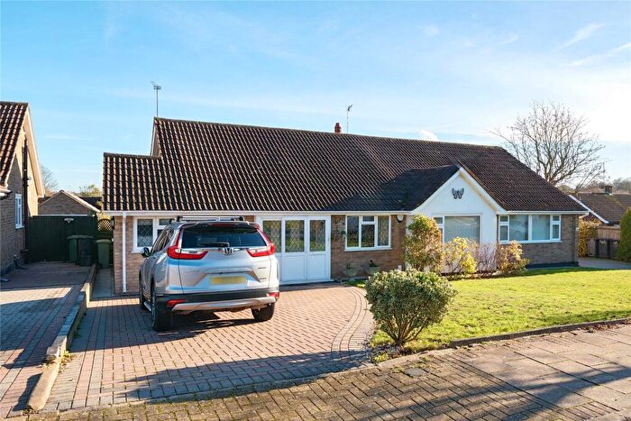 2 Bedroom Bungalow For Sale In Hilborough Way, Farnborough Vilage, BR6