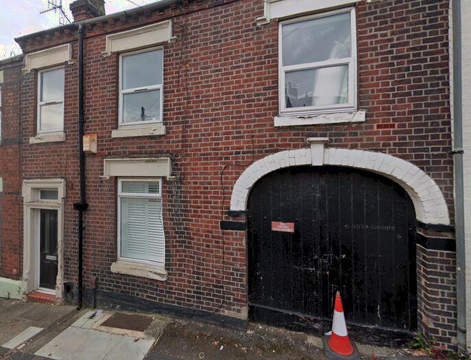 1 Bedroom Flat To Rent In St. Lukes Street, Northwood, Stoke-On-Trent, ST1